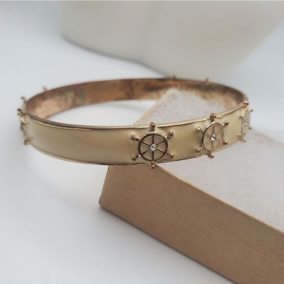 Jewelry - Sailors stearing wheel bracelet bangle in‎ cream vintage piece B1012